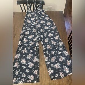 Wild Fable Floral Jumper, Size Medium, Color Navy